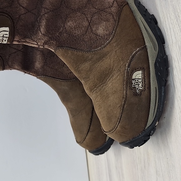The North Face Womens Quilted Winter Boots Cozy Shearling  Waterproof  Brown 9.5 - Picture 10 of 16